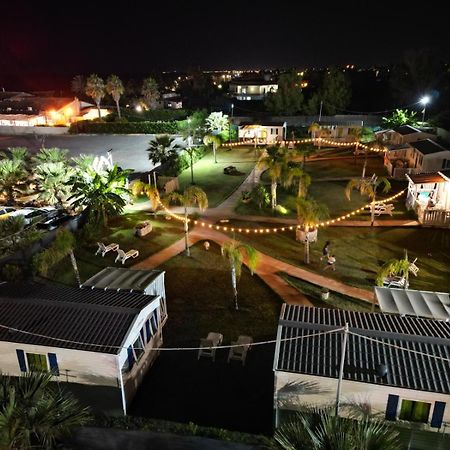 אבולה Residence Il Borgo מראה חיצוני תמונה